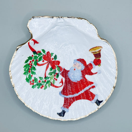 Santa's Wreath & Bell Clam Shell Jewelry Dish