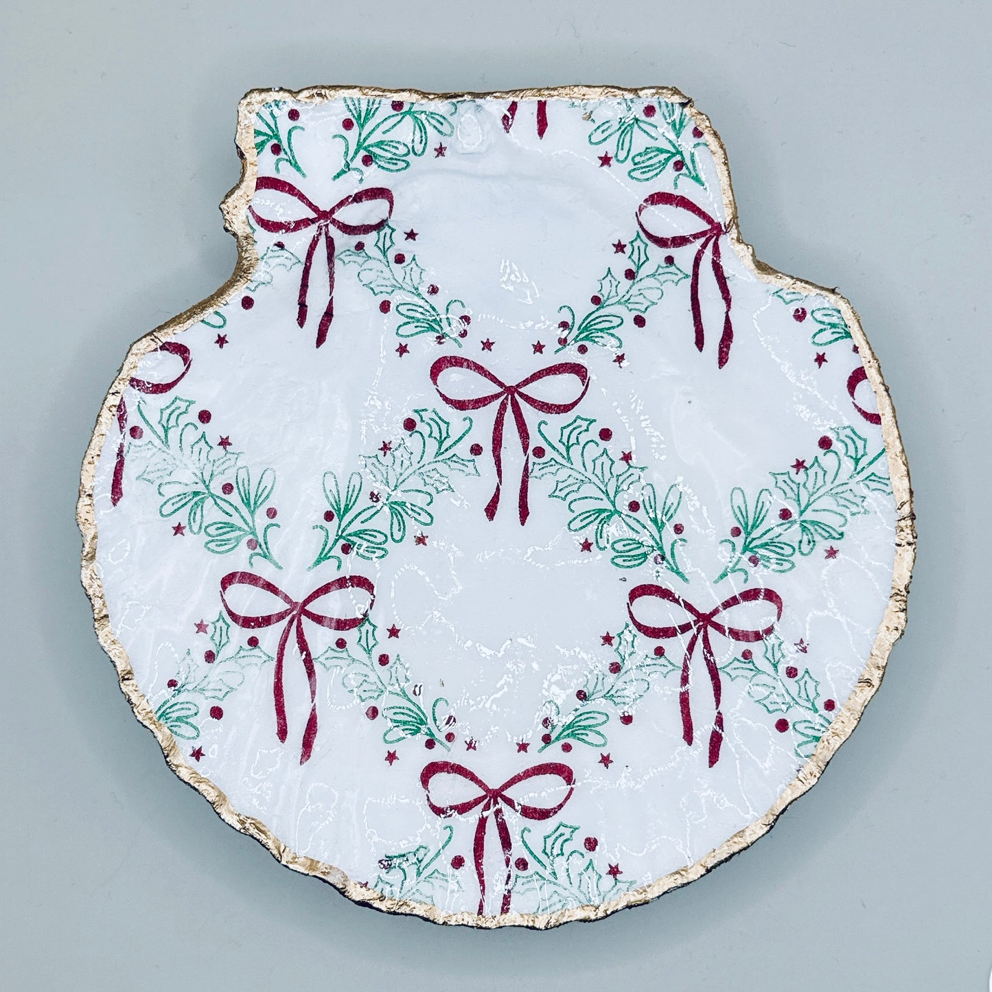 Merry Christmas Holly Clam Shell Jewelry Dish