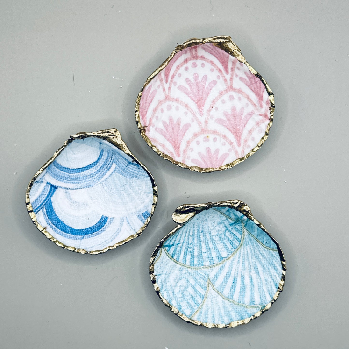 Pastel Pattern Scallop Shell Magnets