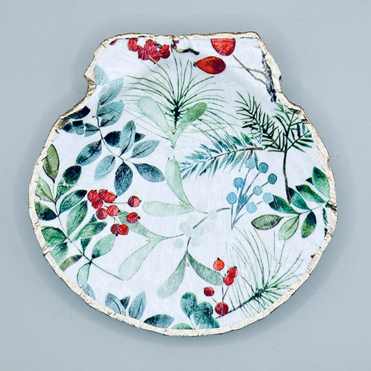 Winter Greenery Clam Shell Jewelry Dish